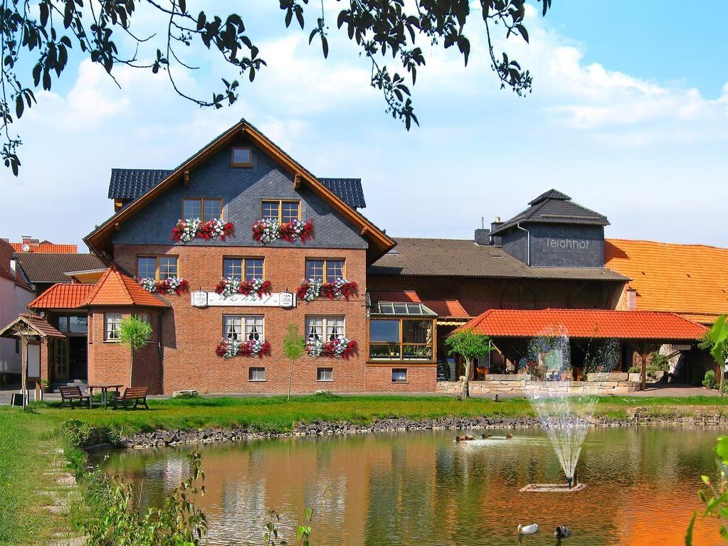 Der Teichhof Hotel Grandenborn Exterior photo